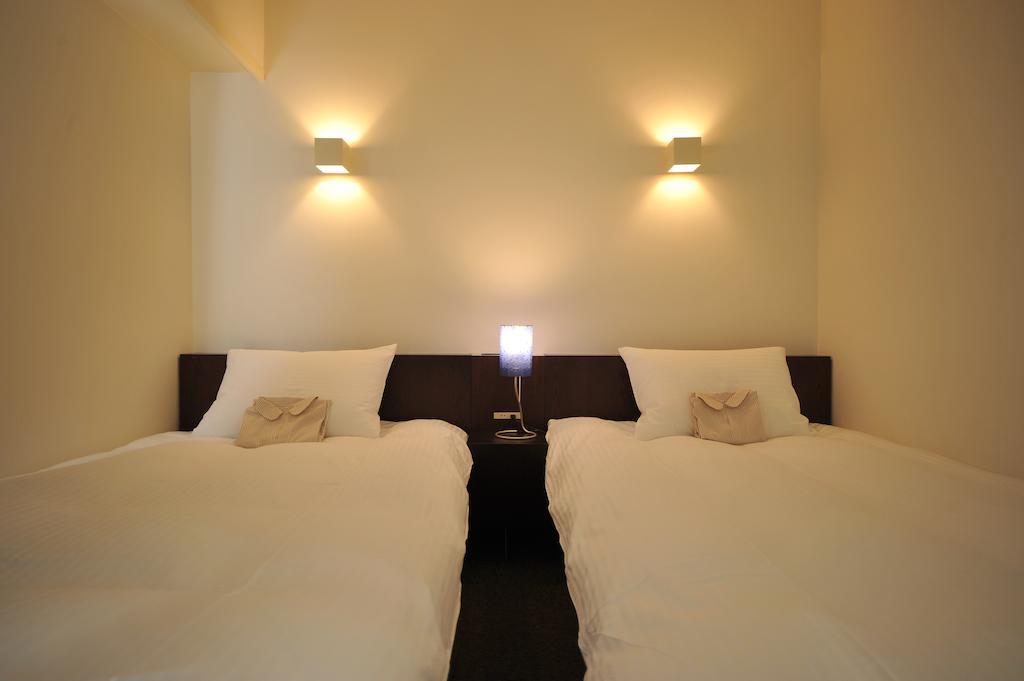 7 Days Hotel Plus Kōchi Habitación foto